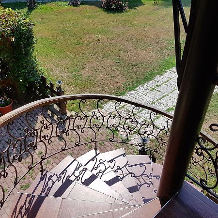 Guest House Black Sea Pizunda Ngoại thất bức ảnh